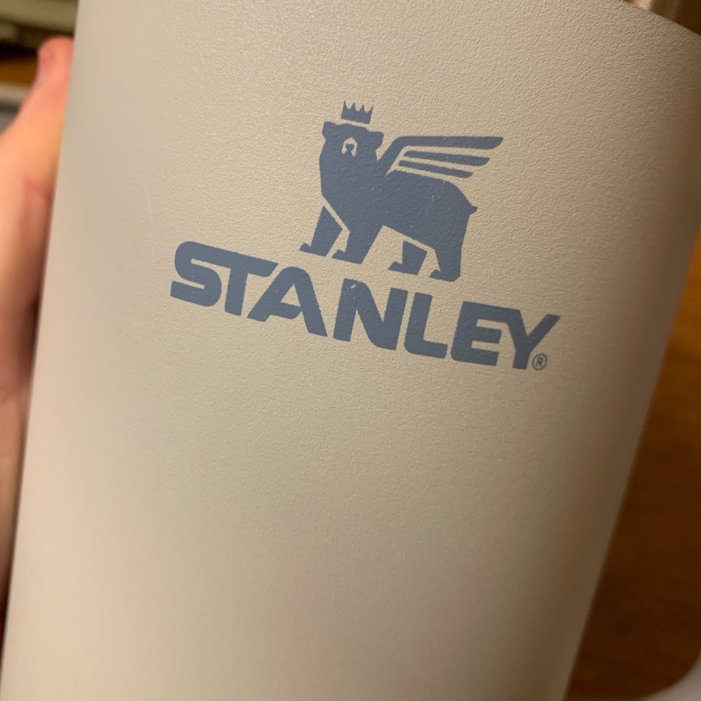 Stanley 40 oz tumbler!